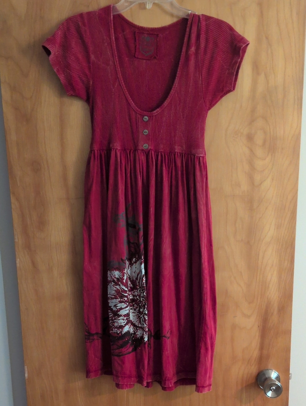 Women's Scoop-Neck Midi Dress in Deep Red